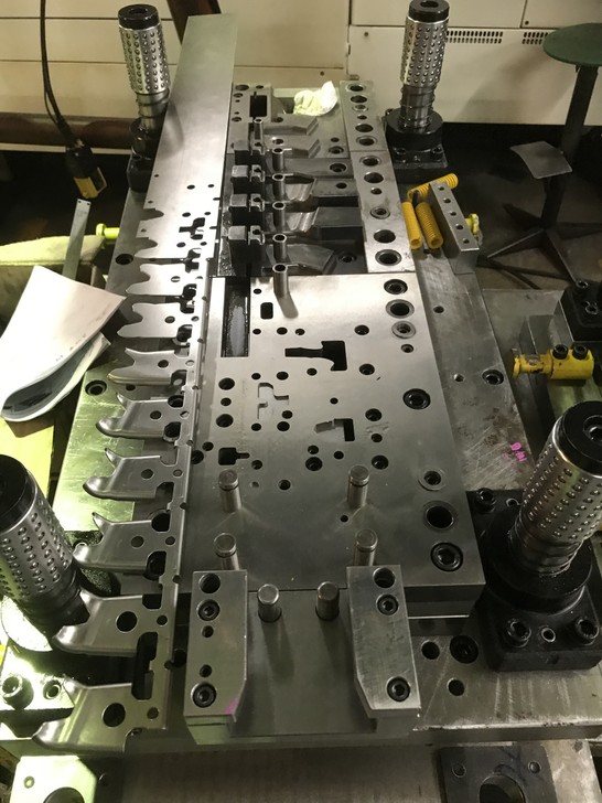 85335B23-7FEF-40AF-A374-D56210FCA7BD