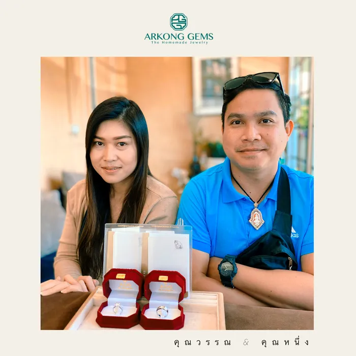 700x700pxlreview9