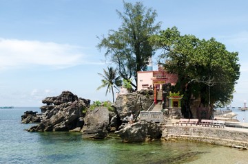 dinh-cau-templePhuquoc