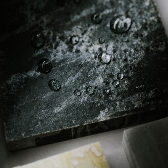 stone04