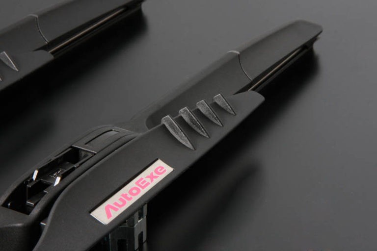 awiper02-768x512