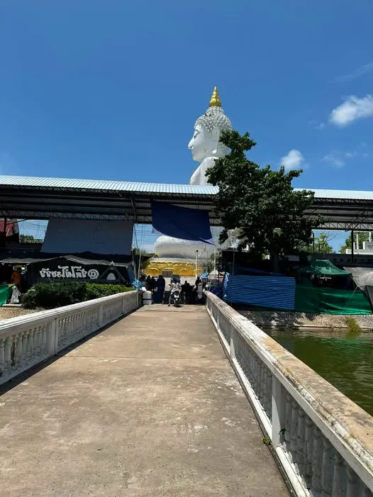 996636024683