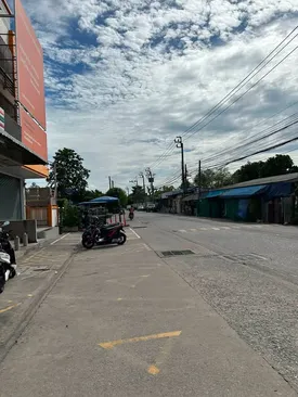8483749_165