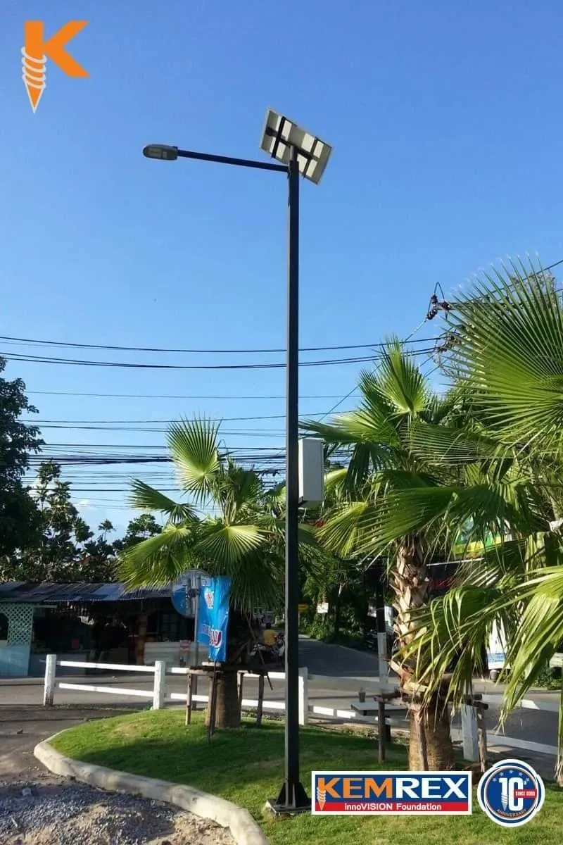 เสาไฟ2๒๐๐๔๒๐0028
