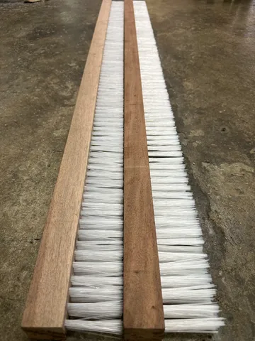 lathbrush1-67