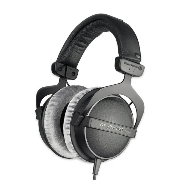 Beyerdynamic-DT770-PRO-80ohm-Full-Size-Reference-Headphone-01-600x600