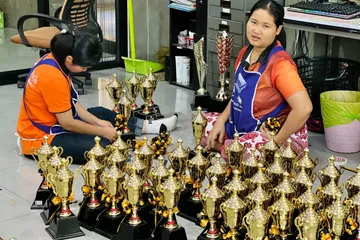 อลิตาถ้วยรางวัลงานด่วน6