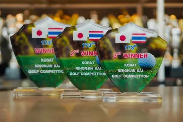 โล่อะคริลิคอลิตาถ้วยรางวัล59