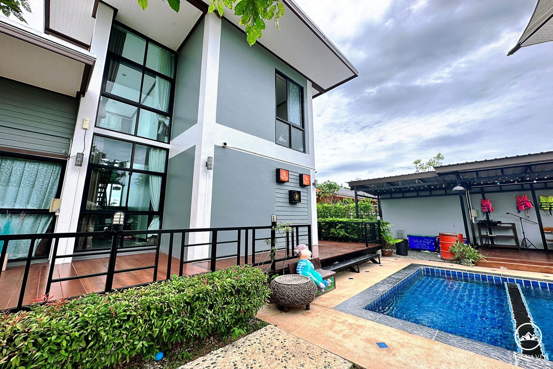 Lowell Pool Villa Khao Yai