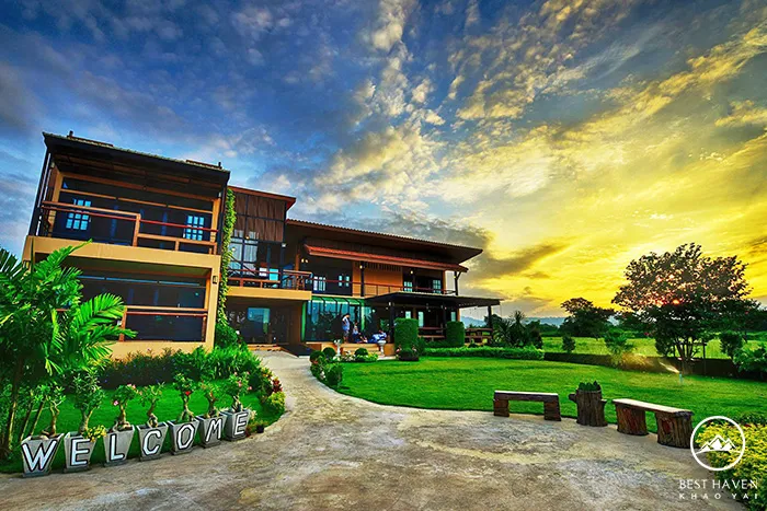 Pinnacle-House-Khao-Yai-1