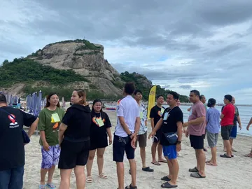 LINEALBUMteambuildingonthebeach224072528