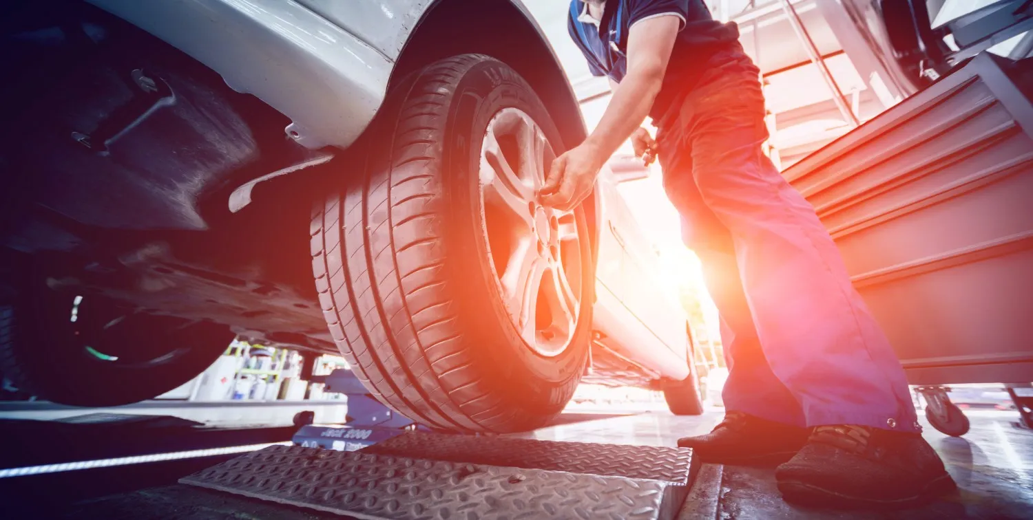 automotive-suspension-test-brake-test-rolls-auto-repair-service(Custom)