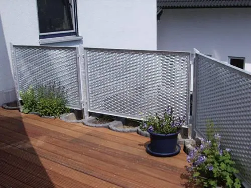 partition-expanded-metal-infill-panel