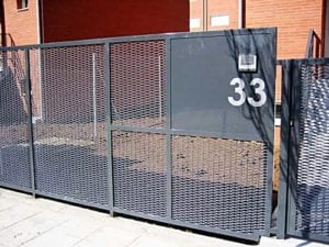 641