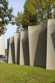 497