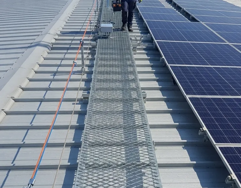 solayWalkway