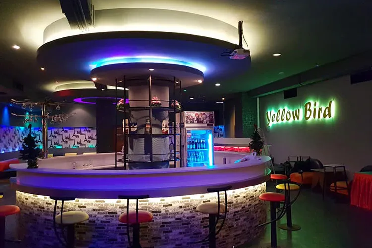 สถานบันเทิง-11299431433826