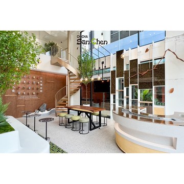 CHICHA-THONGLOR-01
