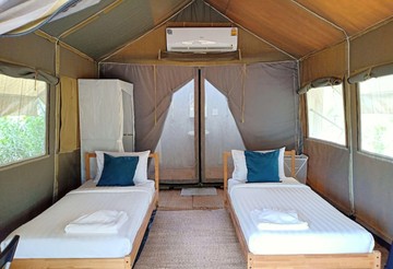 Twin-Room