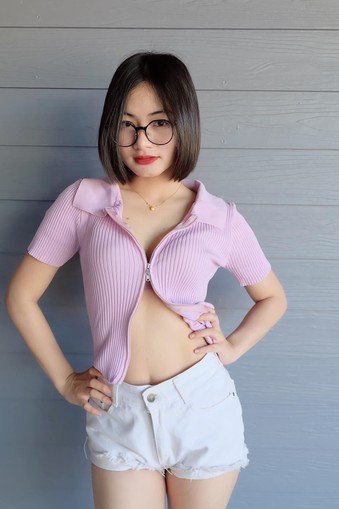 เสริมคางปรับรูปหน้า เปลี่ยนคางบุ๋มเป็นคางสวย 4 %E0%B9%80%E0%B8%AA%E0%B8%A3%E0%B8%B4%E0%B8%A1%E0%B8%84%E0%B8%B2%E0%B8%87%E0%B9%81%E0%B8%81%E0%B9%89%E0%B8%84%E0%B8%B2%E0%B8%87%E0%B8%9A%E0%B8%B8%E0%B9%8B%E0%B8%A1z z1369730019792 เสริมคาง EMMA CLINIC