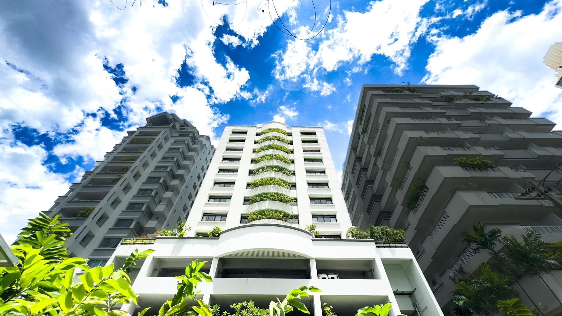 BuildingF