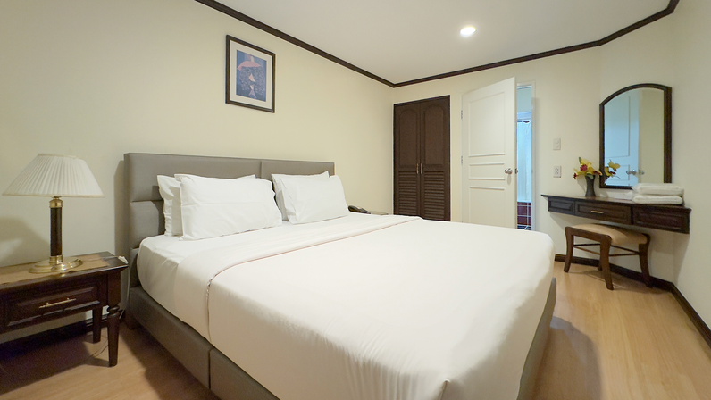 BusinessSuite2000x2000A