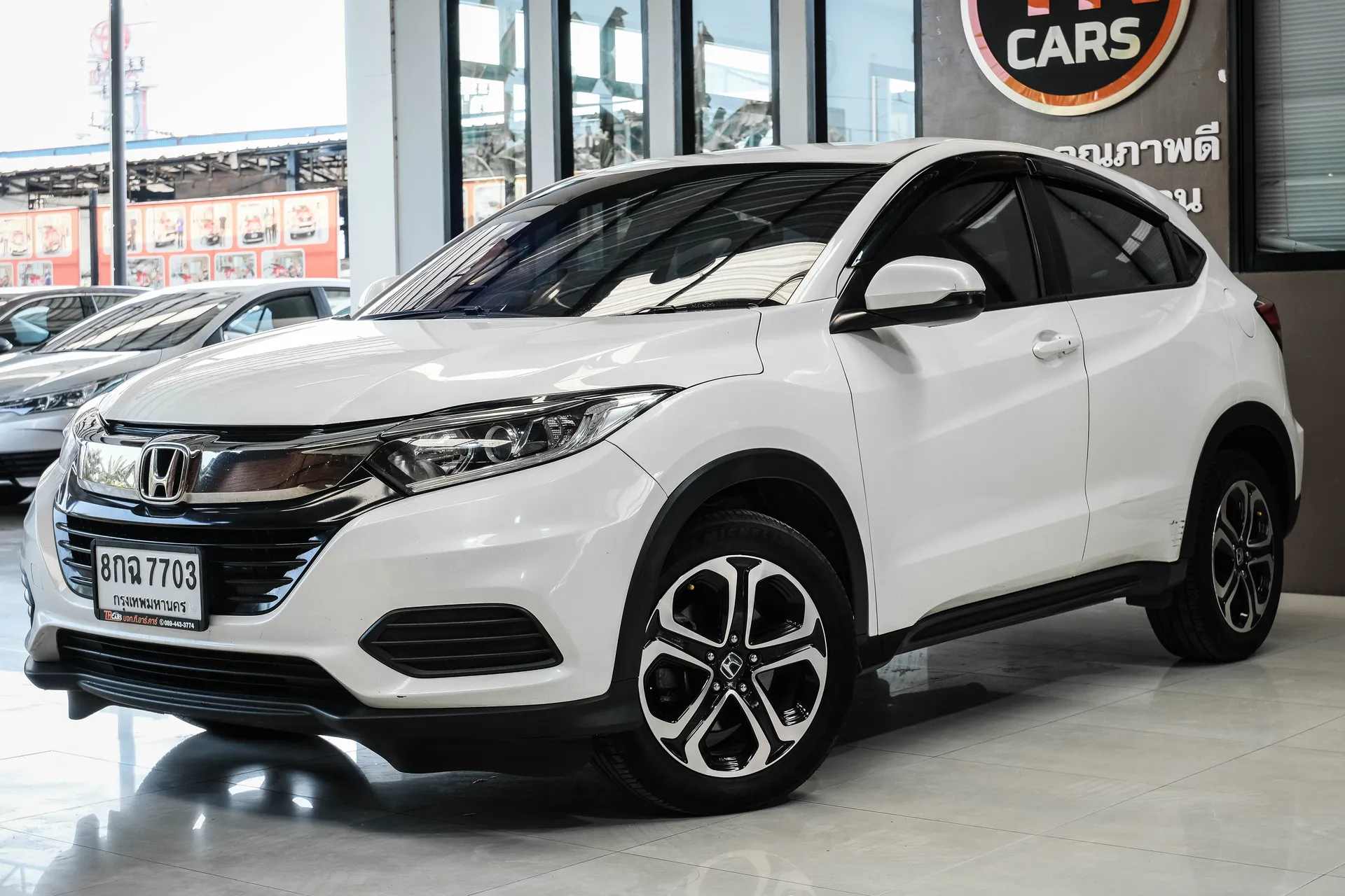 HONDA HR V 1.8 E 2019 AT 8 7703