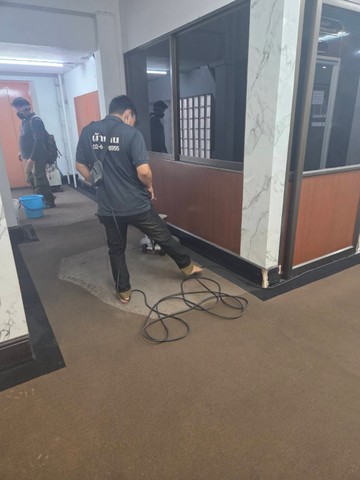 บริษัทรับทำความสะอาดพรม12