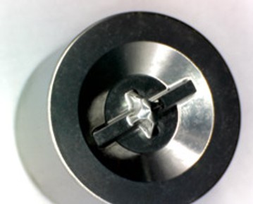 e002s
