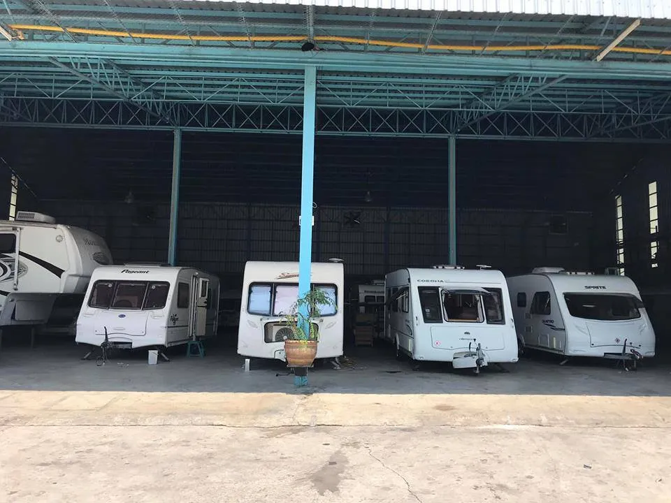 classiccar caravan