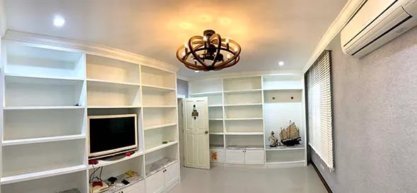 rz8