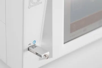 surtrontouch2004