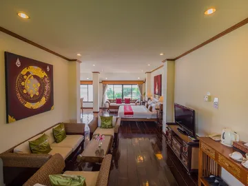 Super-deluxe-suite-room