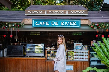 cafe-de-river
