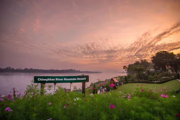 chiangkhan-river-mountain-resort
