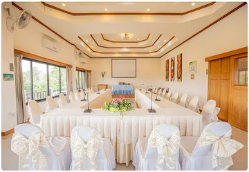 vang-vieng-meeting-room