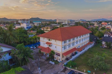 โรงแรมเลยวิลเลจ