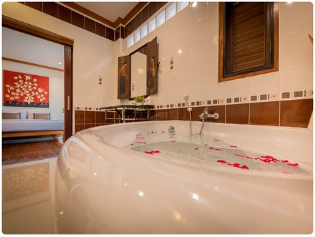 junior-deluxe-toeilet-chiangkhan-jacuzzi