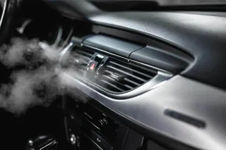 Car-air-conditioner-smells01