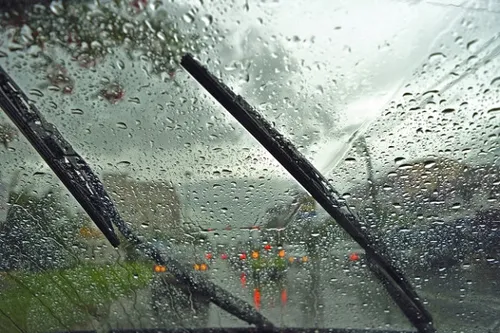 windshield-wipers-from-inside-car-47274-2-5b53