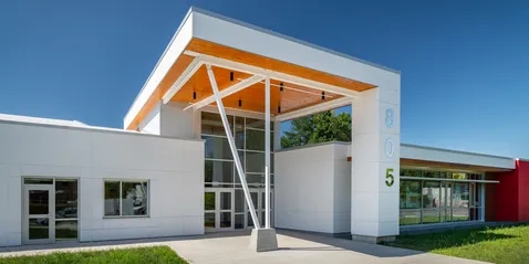 Educational-Lake-Trail-Community-School-2