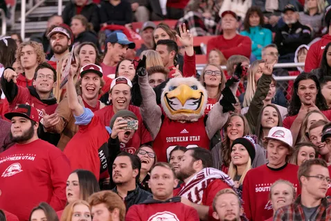 Thor-and-SUU-students