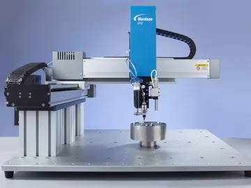 Nordson-EFD-GV-Series-xQR41-Dispensing-Grease-on-Aerospace-Pinion-Gear