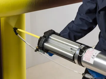 Nordson-EFD-HSS-Spray-Pipe-Coating-90-degree-angle
