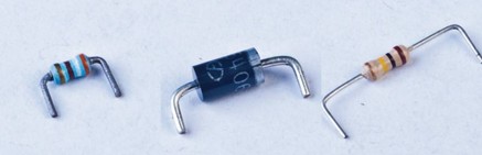 5927