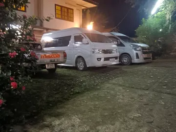 274778