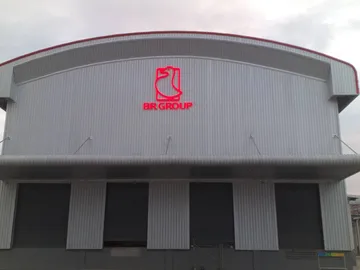 ป้ายอักษรออกไฟหน้าโรงงานBRGROUP