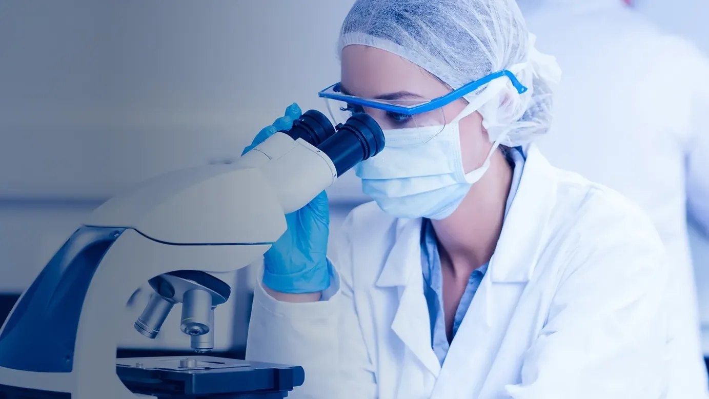 lab-microscope