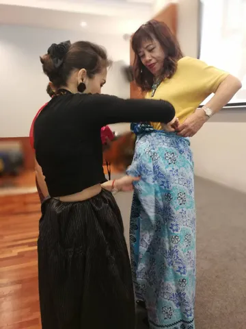 นุ่งซิ่น250519(204)