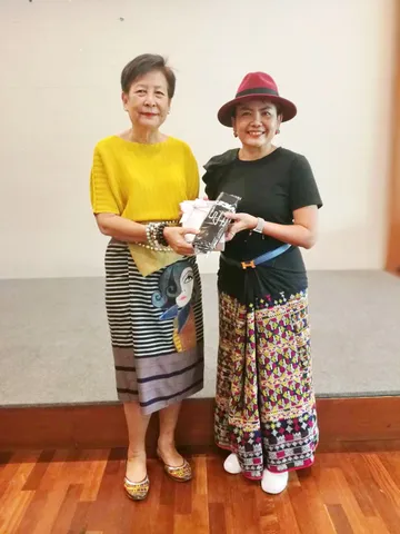นุ่งซิ่น250519-020